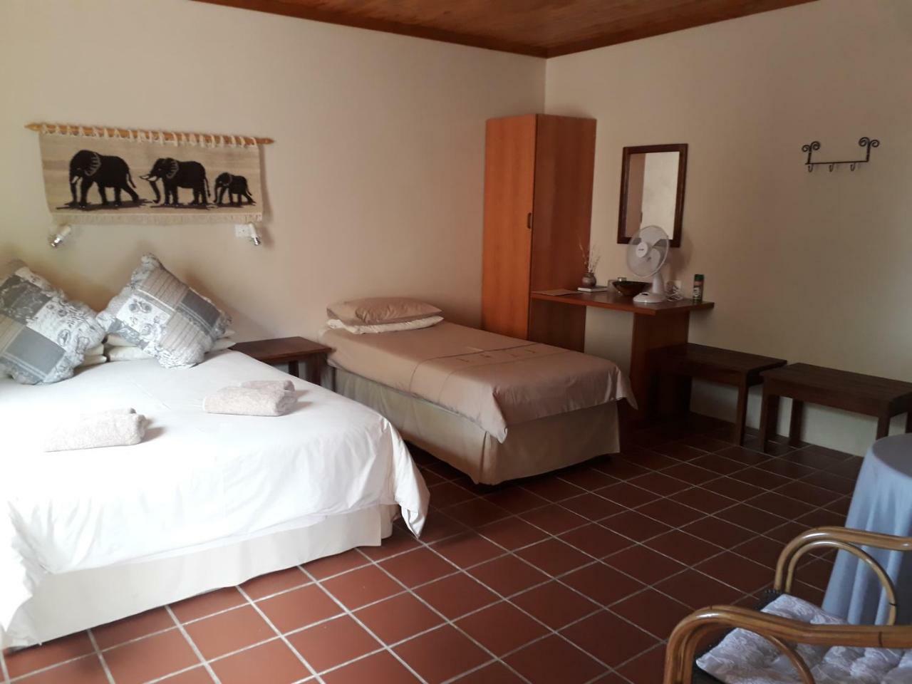 Вилла Buschberg Guest Farm Оучо Экстерьер фото